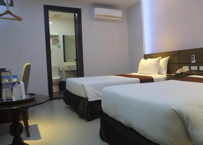 Hotel Castle Peak 3*