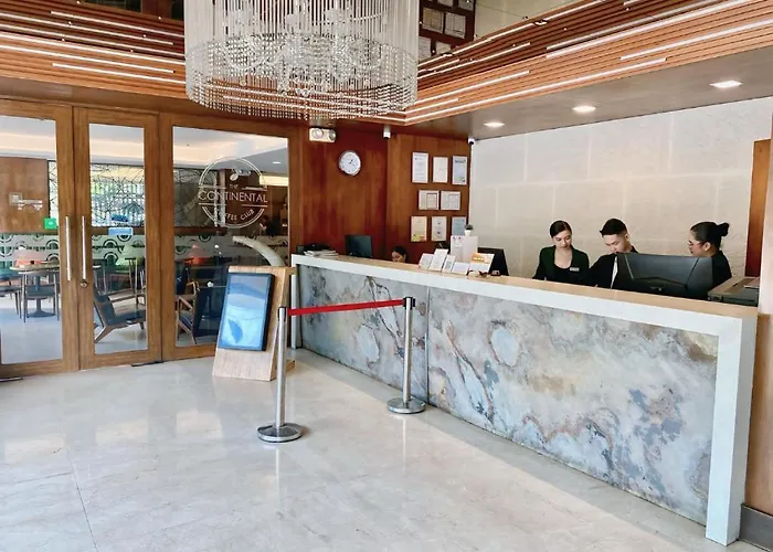 Castle Peak Hotel