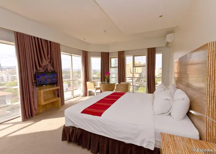 Castle Peak Hotel