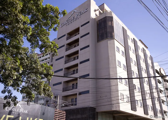 Hotel Castle Peak