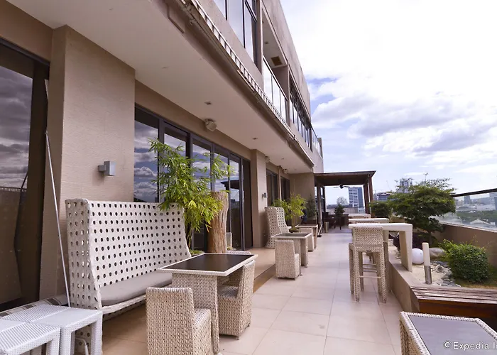 Hotel Castle Peak Cebu Stadt